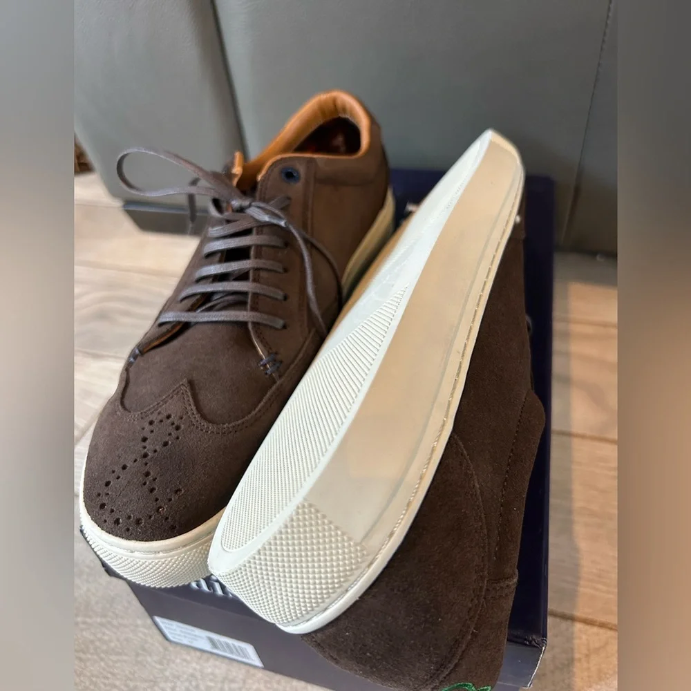 NEW IN BOX Paisley & Gray Addington Suede Wingtip men’s Sneakers size 10